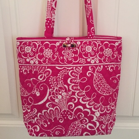 Vera Bradley Handbags - Vera Bradley Pink Twirly Birds Tote